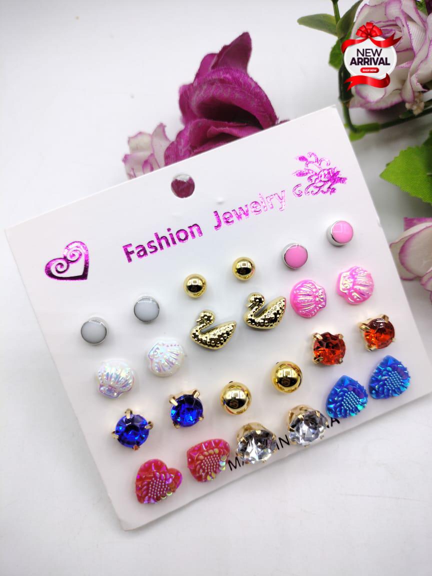 💞Beautiful different colors & different style studs 4 Girls💞